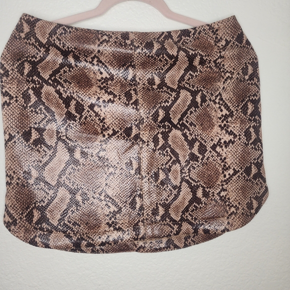 Lulu's Brown Cream Midi Pencil Skirt - Picture 2 of 3